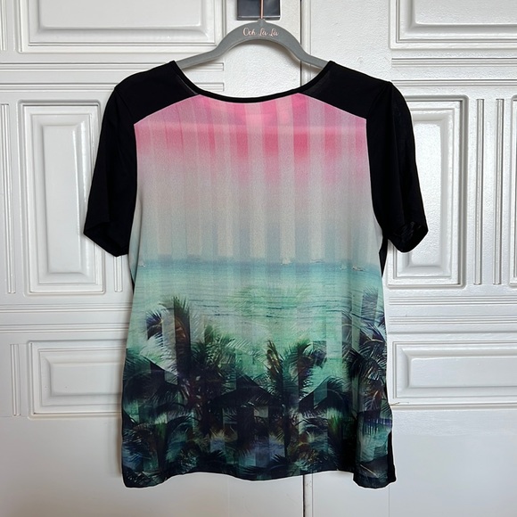 Ted Baker London Tops - Ted Baker London graphic t-shirt. Size 2